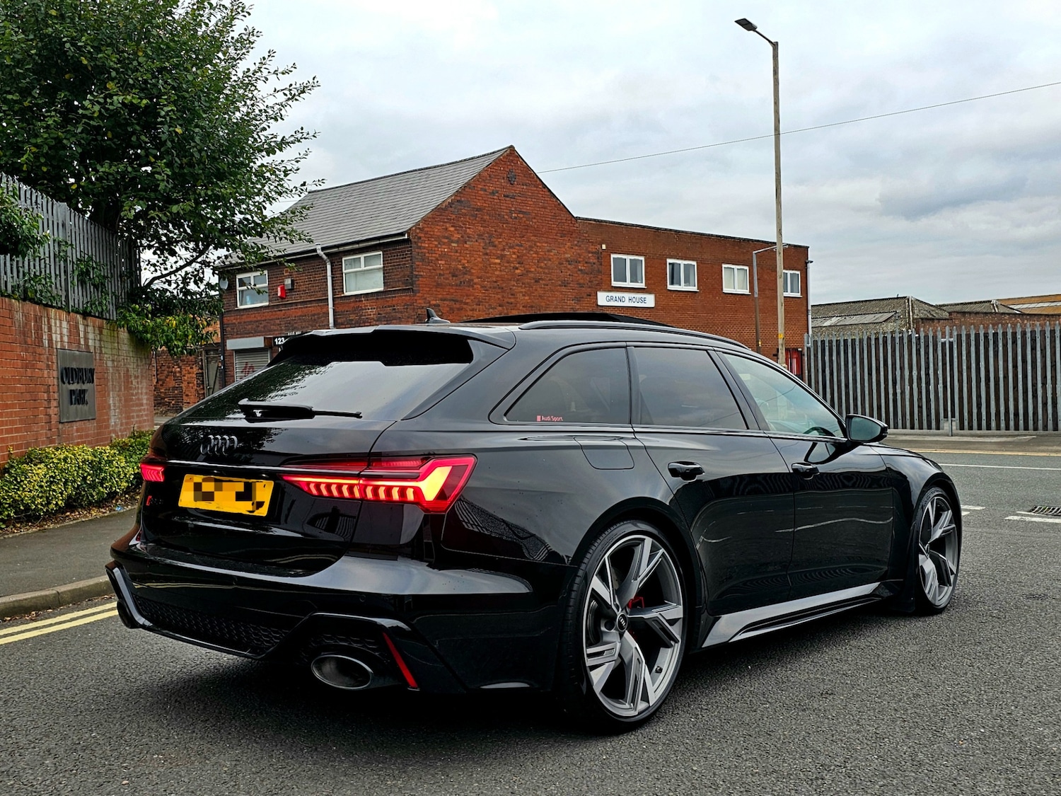 Used Audi RS6 2023 for sale - 76317701: Photo 13