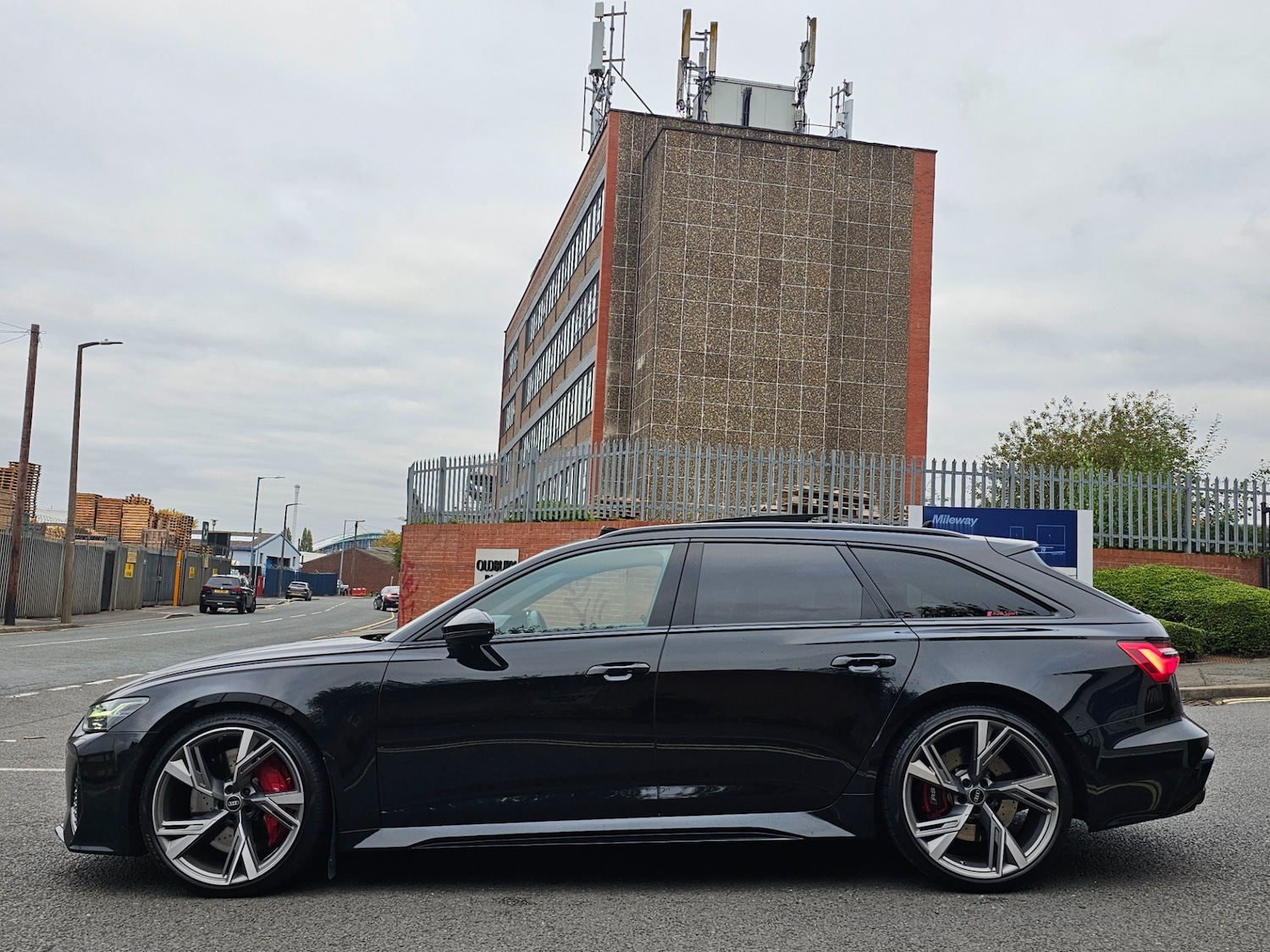 Used Audi RS6 2023 for sale - 76317701: Photo 18