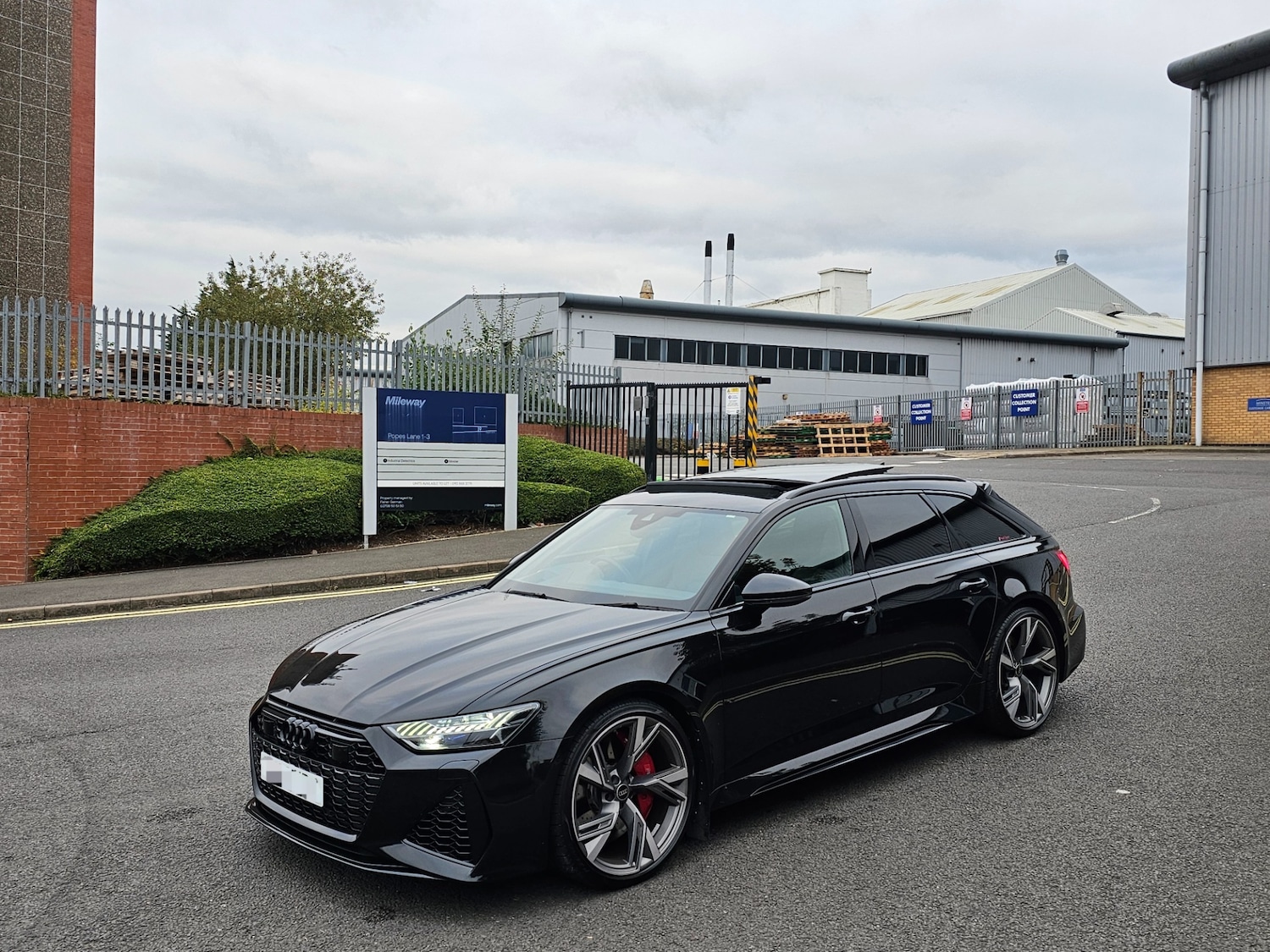 Used Audi RS6 2023 for sale - 76317701: Photo 21