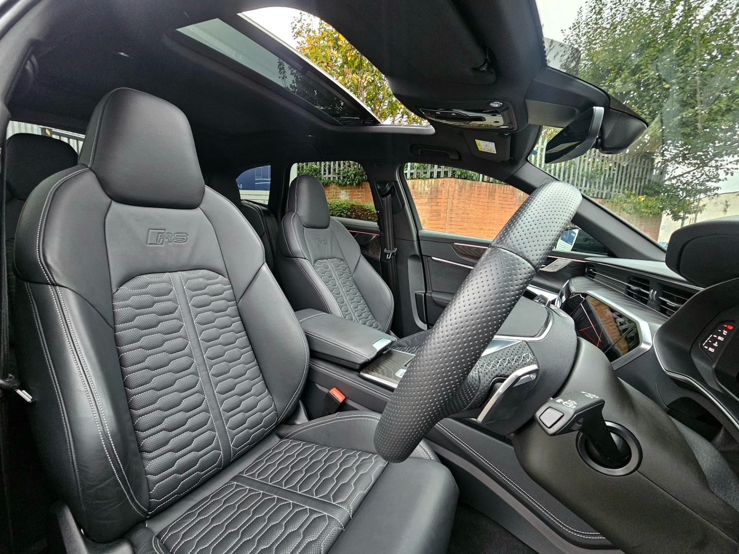 Used Audi RS6 2023 for sale - 76317701: Photo 23