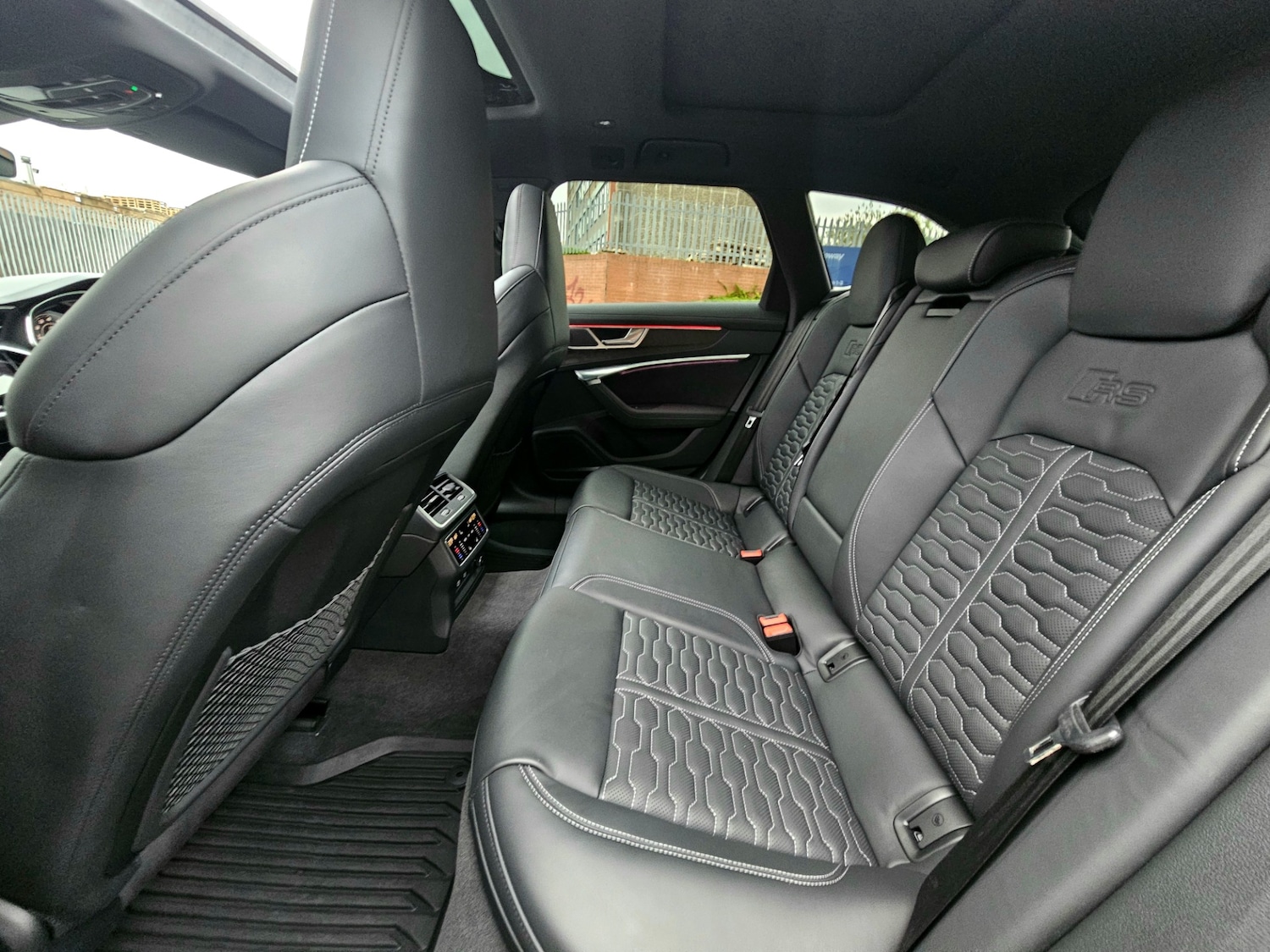 Used Audi RS6 2023 for sale - 76317701: Photo 28