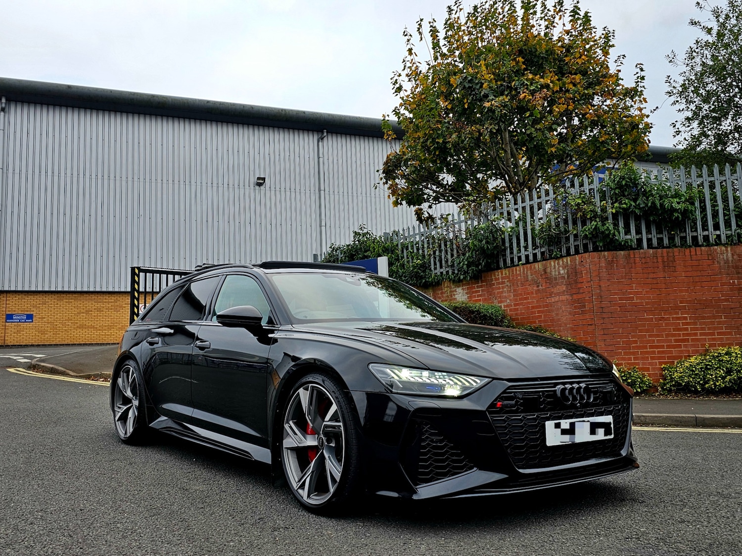 Used Audi RS6 2023 for sale - 76317701: Photo 4