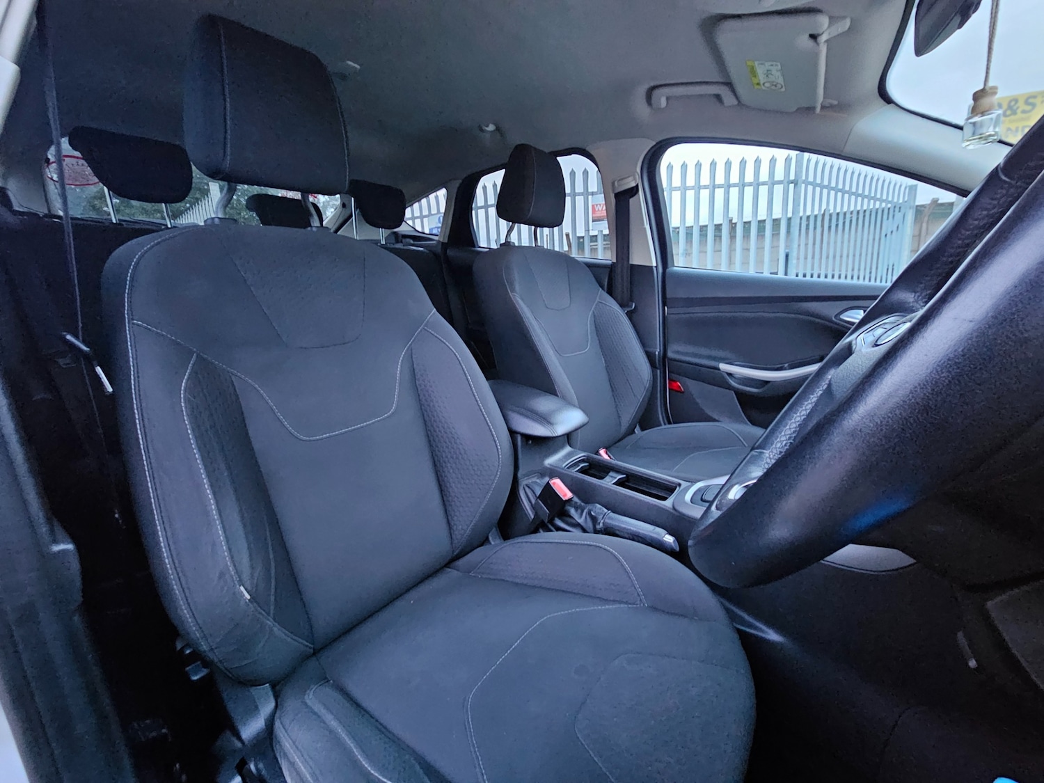 Used Ford Focus 2017 for sale - 76672234: Photo 15