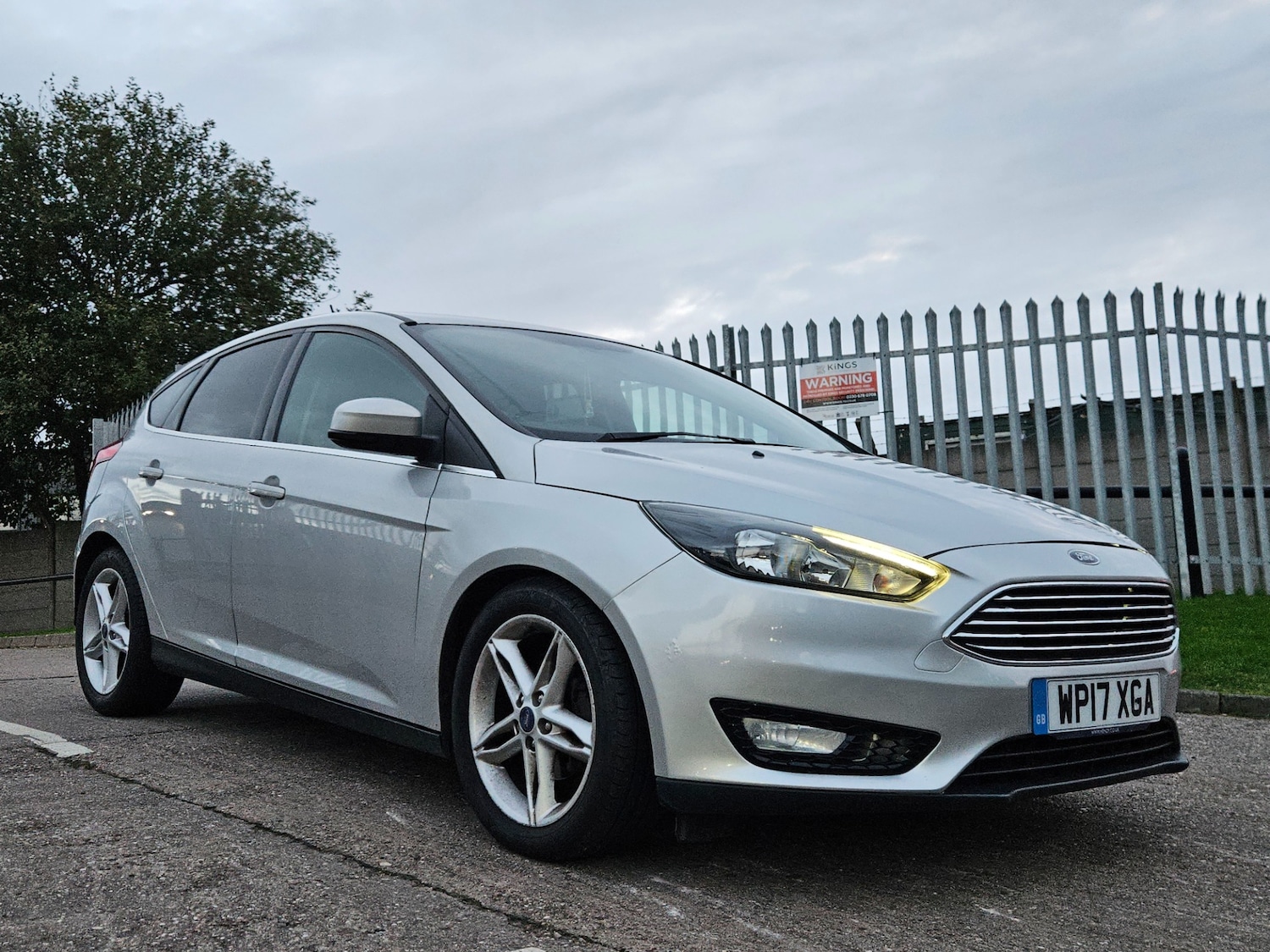 Used Ford Focus 2017 for sale - 76672234: Photo 2