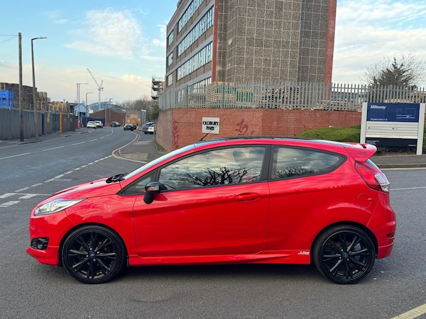 Used Ford Fiesta 2016 for sale - 74080500: Photo 9