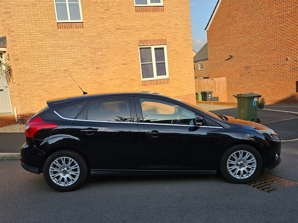 Used Ford Focus 2011 for sale - 74682564: Photo 11