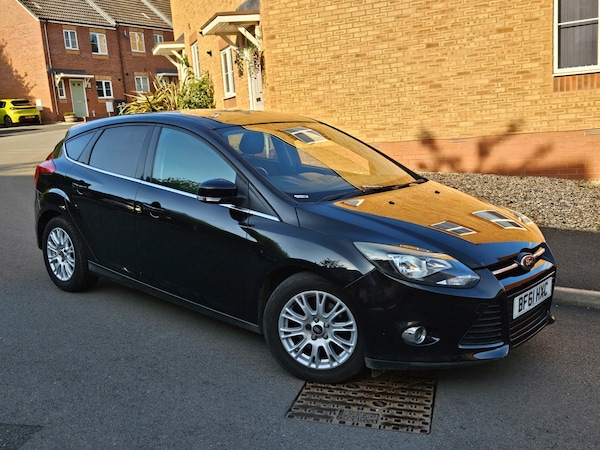 Used Ford Focus 2011 for sale - 74682564: Photo 8