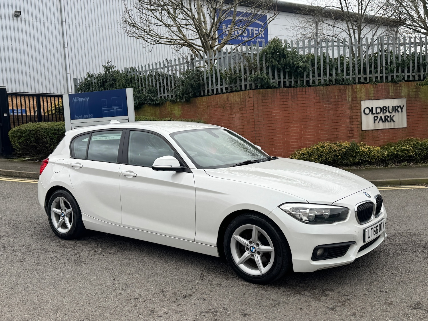 Used BMW 1 Series 2016 for sale - 77657429: Photo 3