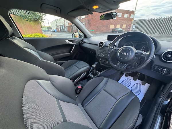 Used Audi A1 2011 for sale - 74398069: Photo 14