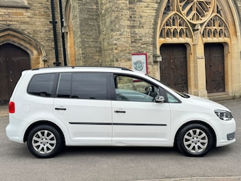 Used Volkswagen Touran 2011 for sale - 78099033: Photo