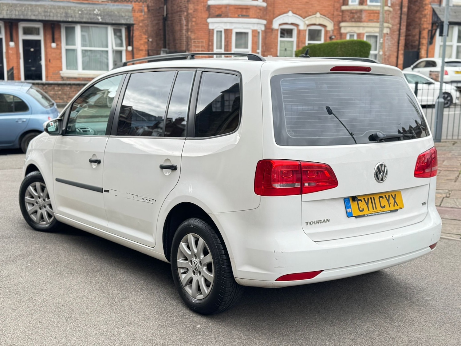 Used Volkswagen Touran 2011 for sale - 78099033: Photo 6