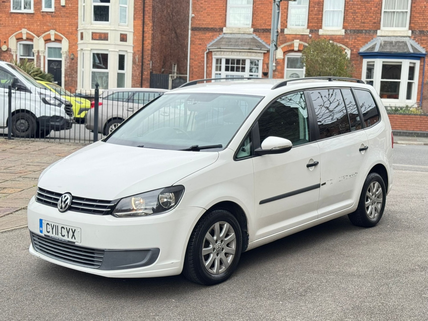 Used Volkswagen Touran 2011 for sale - 78099033: Photo 9