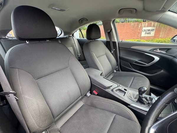Used Vauxhall Insignia 2011 for sale - 74974707: Photo 16