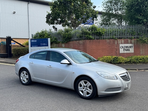 Used Vauxhall Insignia 2011 for sale - 74974707: Photo 3