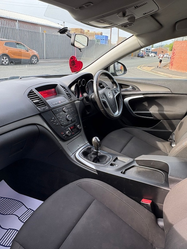 Used Vauxhall Insignia 2011 for sale - 75283254: Photo 14
