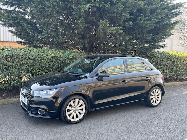 Used Audi A1 2012 for sale - 74250175: Photo 2