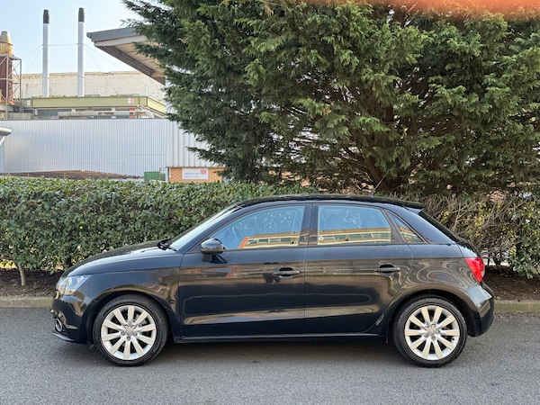 Used Audi A1 2012 for sale - 74250175: Photo 4