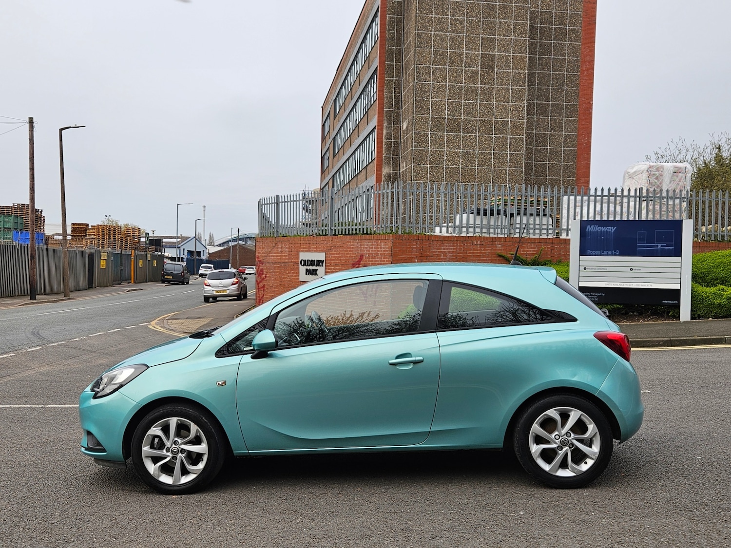 Used Vauxhall Corsa 2015 for sale - 78048396: Photo 8