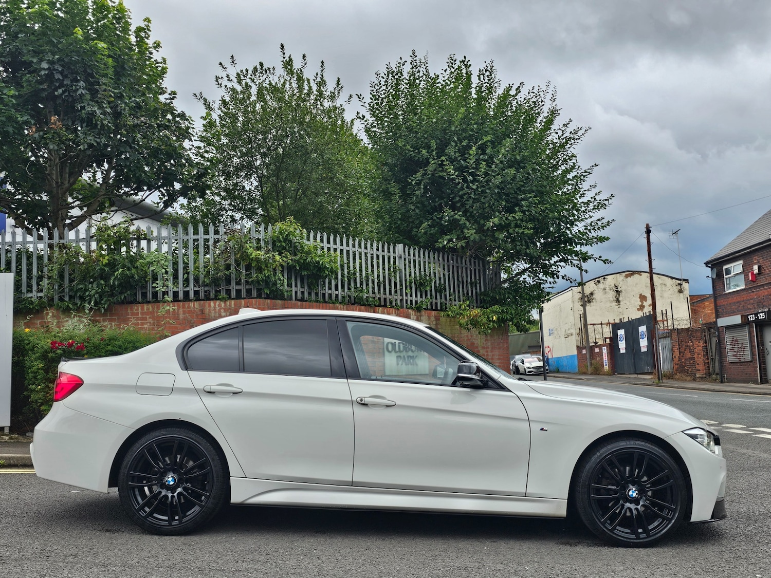 Used BMW 3 Series 2016 for sale - 76486475: Photo 10