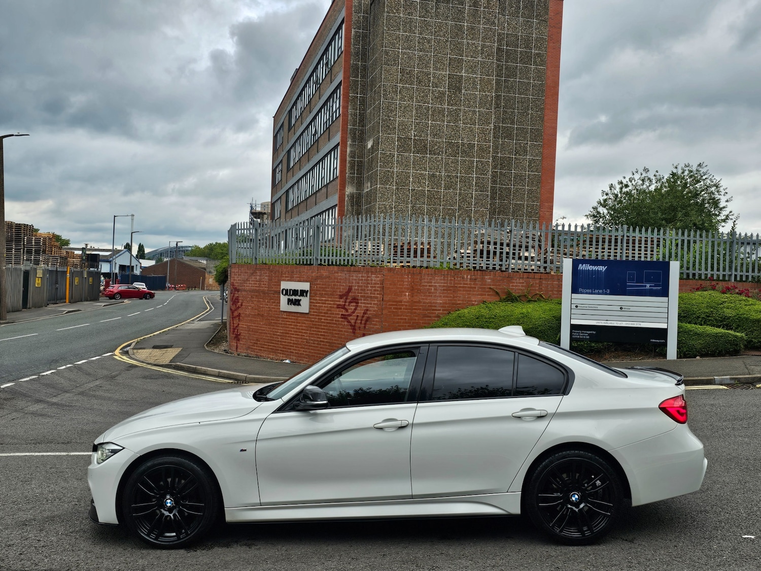 Used BMW 3 Series 2016 for sale - 76486475: Photo 16