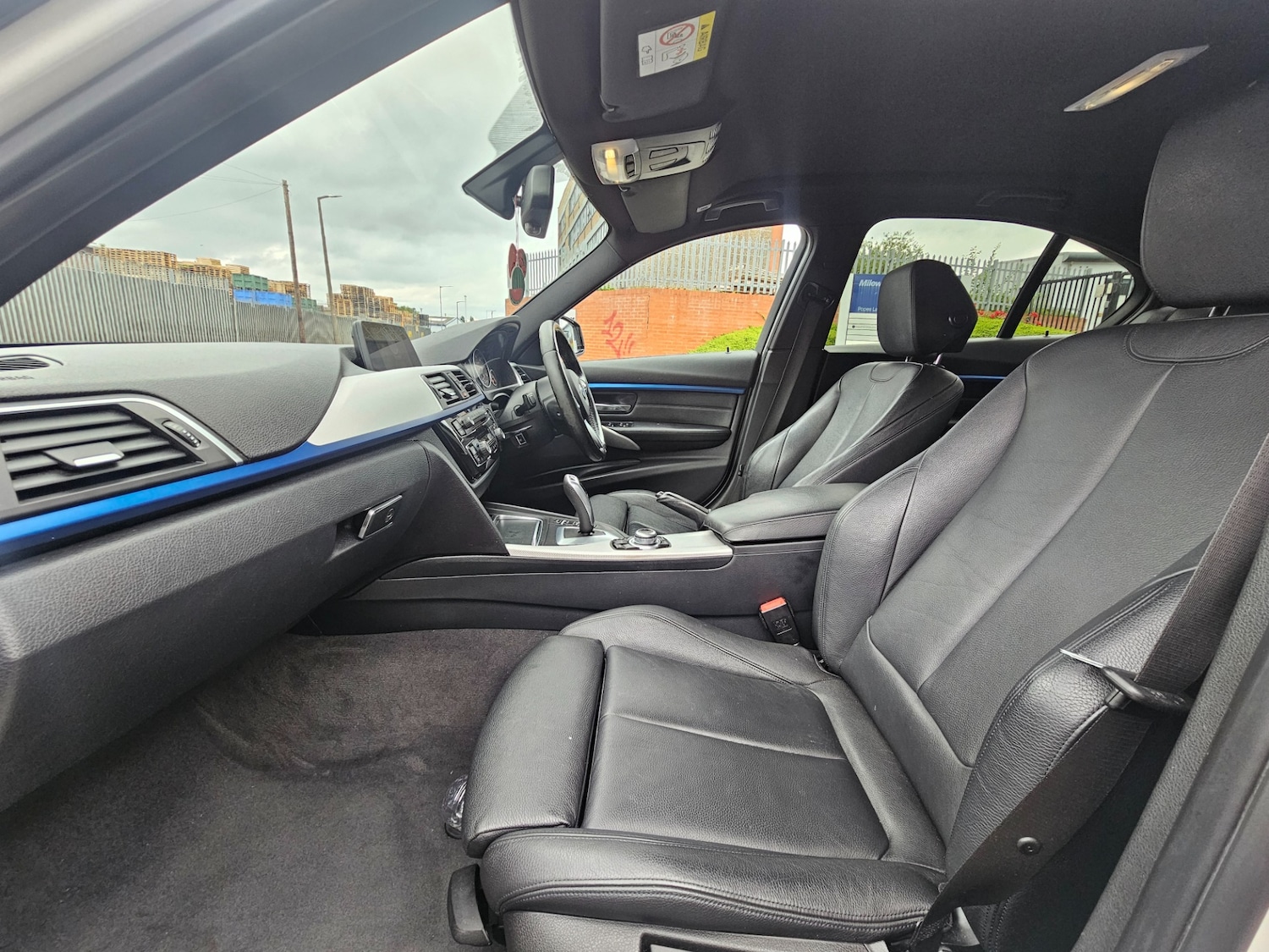 Used BMW 3 Series 2016 for sale - 76486475: Photo 23