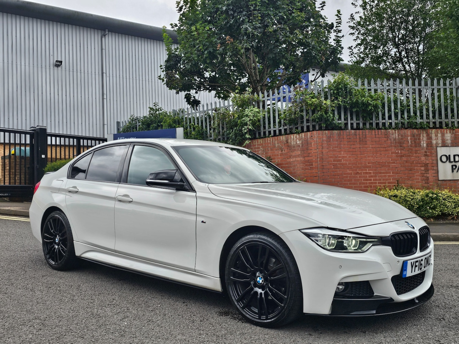 Used BMW 3 Series 2016 for sale - 76486475: Photo 5