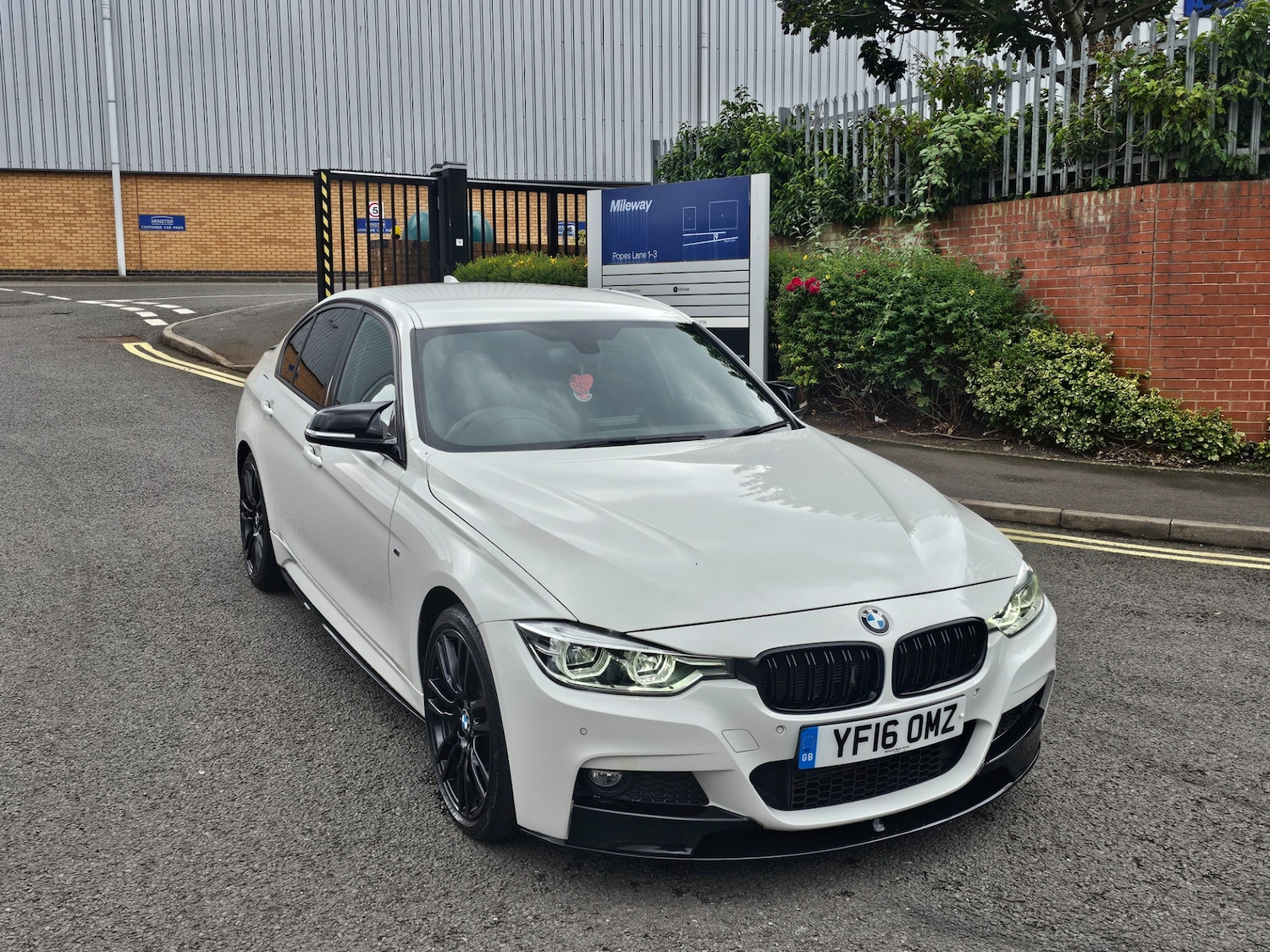 Used BMW 3 Series 2016 for sale - 76486475: Photo 6