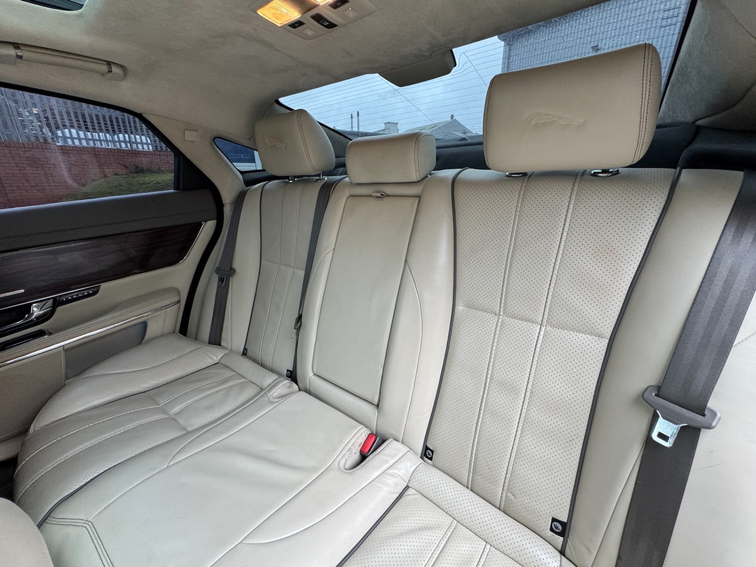 Used Jaguar XJ 2010 for sale - 77736974: Photo 17