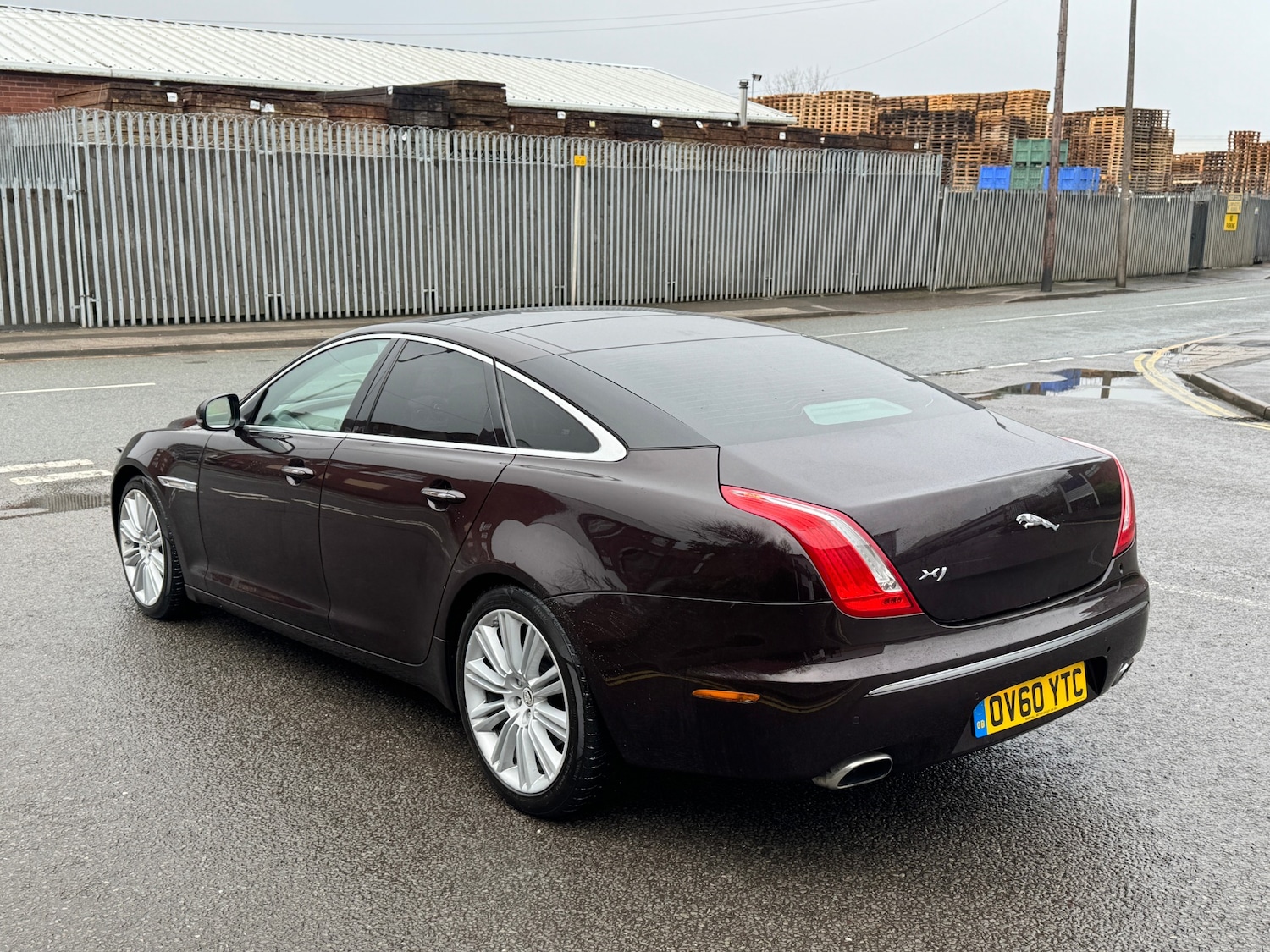 Used Jaguar XJ 2010 for sale - 77736974: Photo 8
