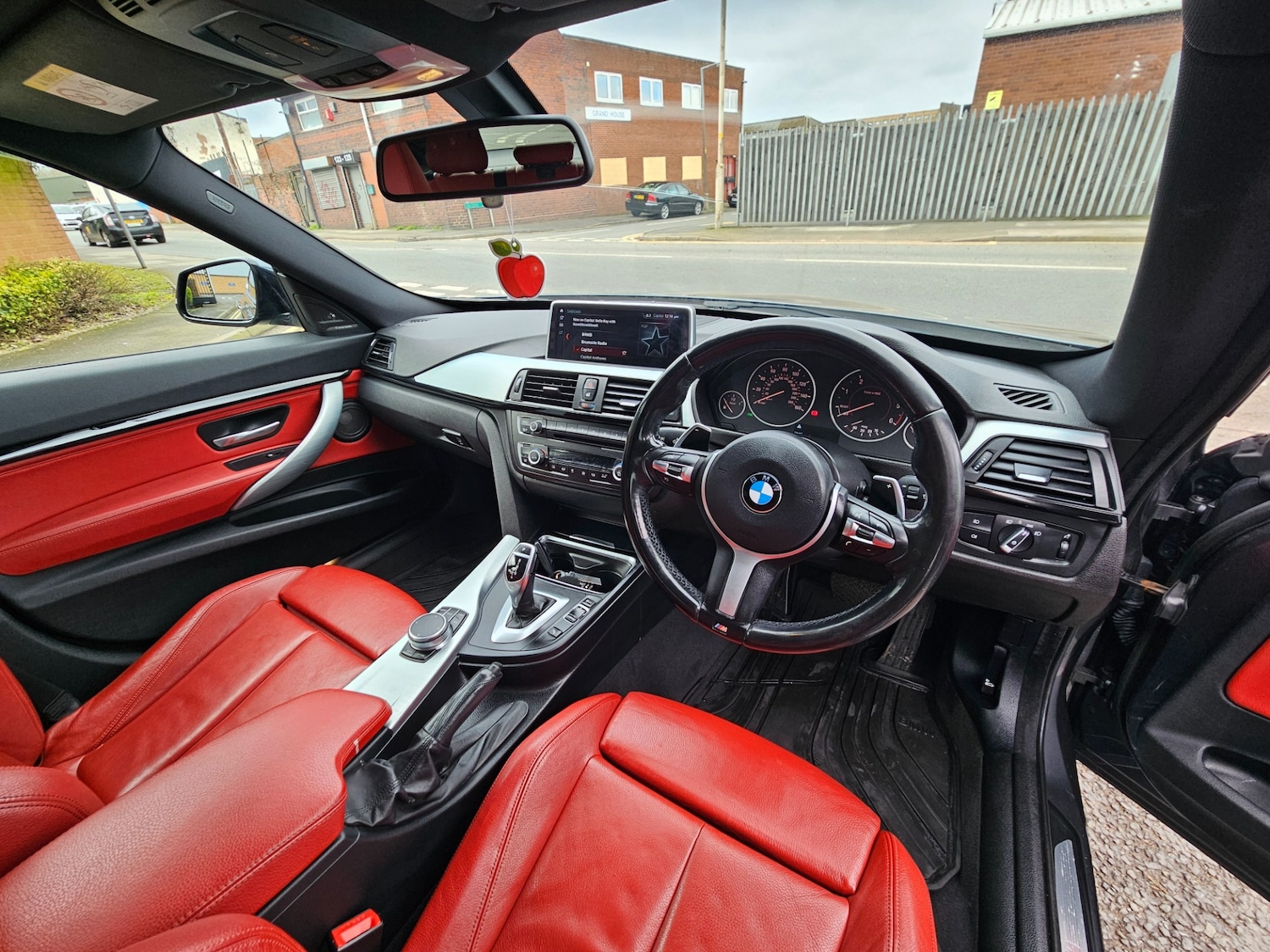 Used BMW 3 Series 2014 for sale - 77915475: Photo 13