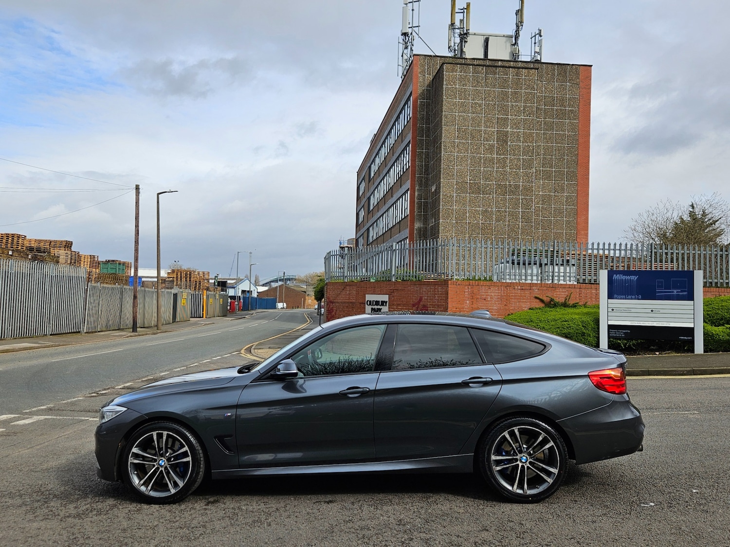 Used BMW 3 Series 2014 for sale - 77915475: Photo 8