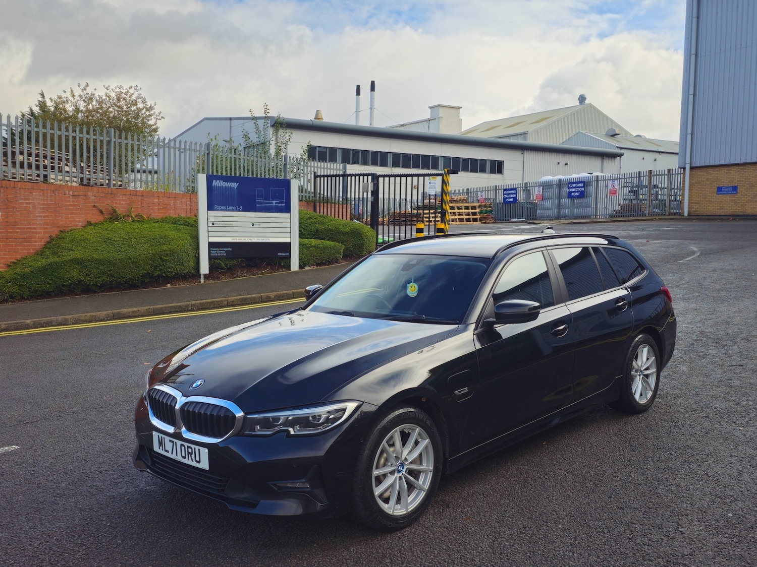 Used BMW 3 Series 2021 for sale - 76351753: Photo 11