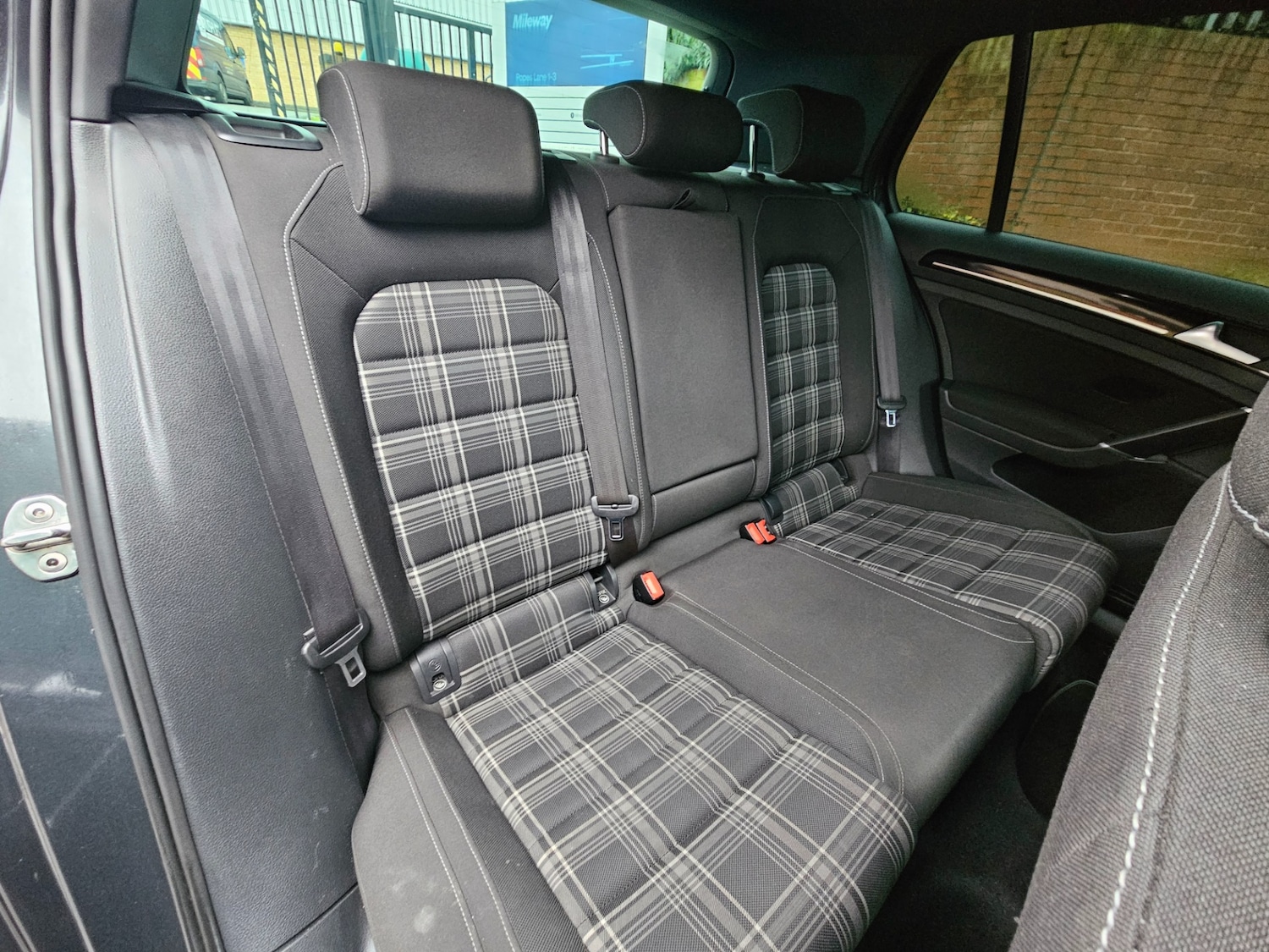 Used Volkswagen Golf 2014 for sale - 77470216: Photo 17