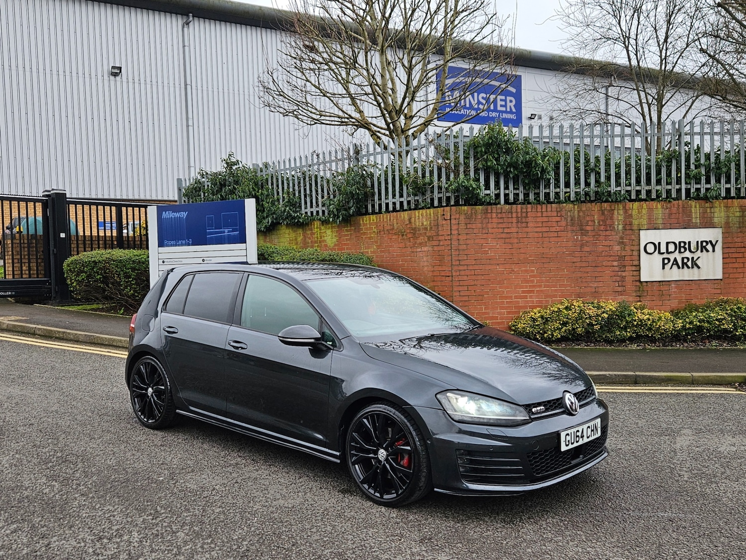 Used Volkswagen Golf 2014 for sale - 77470216: Photo 3