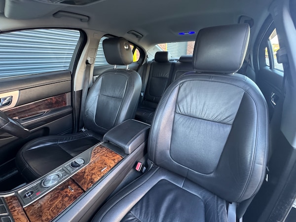 Used Jaguar XF 2009 for sale - 74537016: Photo 15