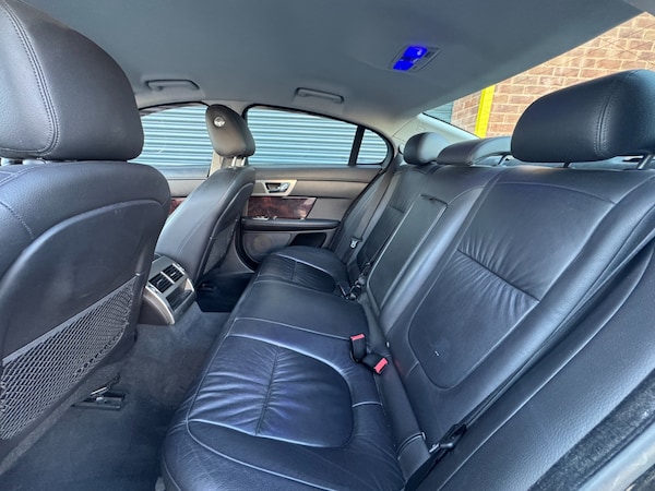 Used Jaguar XF 2009 for sale - 74537016: Photo 16