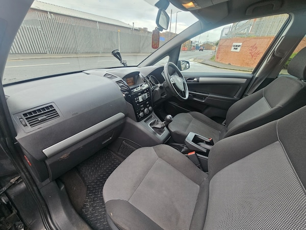 Used Vauxhall Zafira 2011 for sale - 73857441: Photo 13