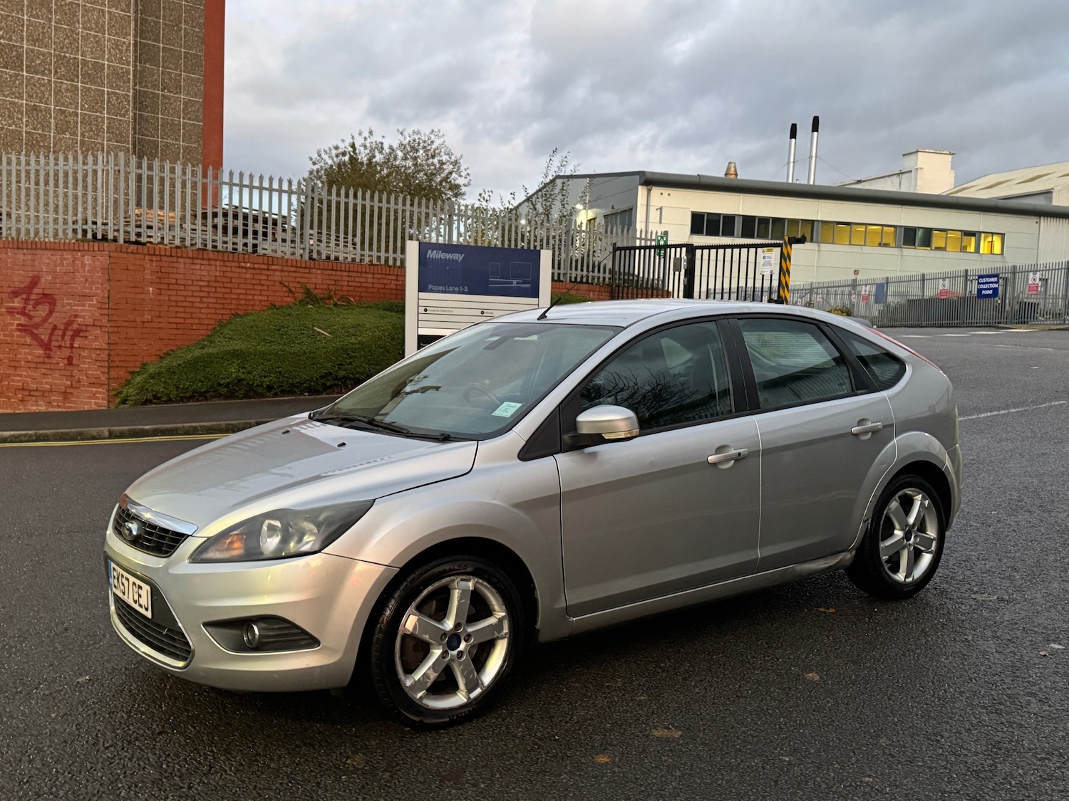 Used Ford Focus 2007 for sale - 76850923: Photo 12