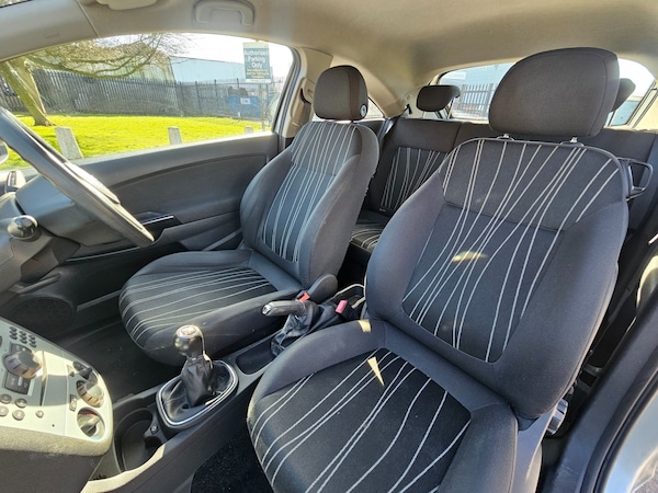 Used Vauxhall Corsa 2010 for sale - 73933884: Photo 13