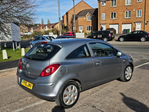 Used Vauxhall Corsa 2010 for sale - 73933884: Photo 5