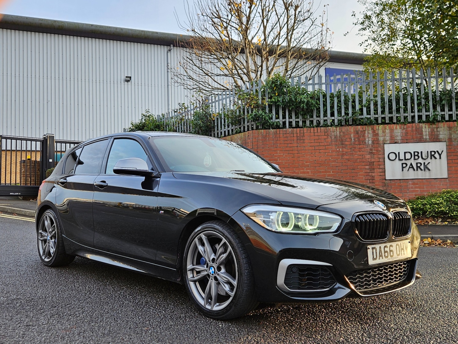 Used BMW 1 Series 2016 for sale - 76486016: Photo 2