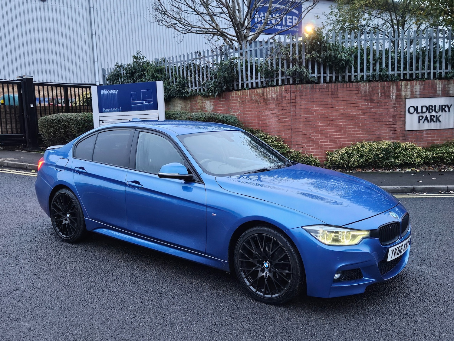 Used BMW 3 Series 2016 for sale - 76716146: Photo 3