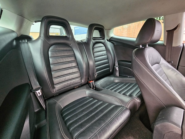 Used Volkswagen Scirocco 2010 for sale - 76276089: Photo 16