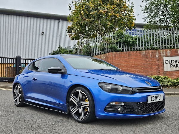 Used Volkswagen Scirocco 2010 for sale - 76276089: Photo 2