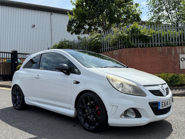Used Vauxhall Corsa 2014 for sale - 75070182: Photo 2