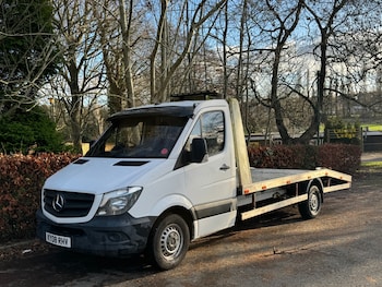 Mercedes-Benz Sprinter feature image