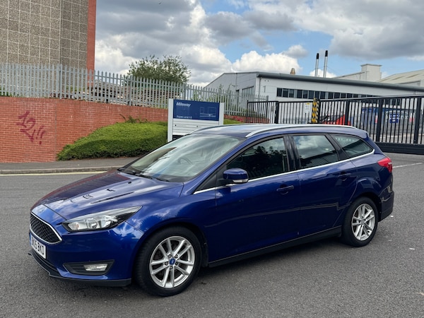 Used Ford Focus 2015 for sale - 75378698: Photo 12