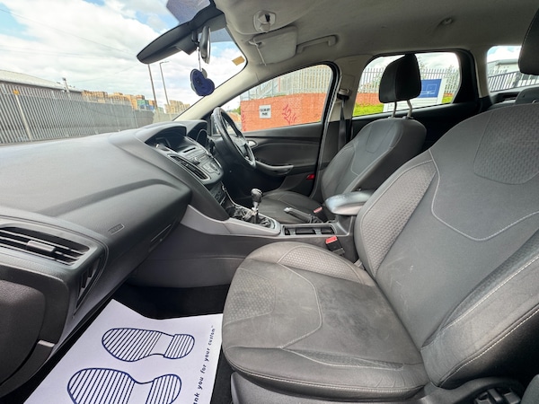 Used Ford Focus 2015 for sale - 75378698: Photo 14