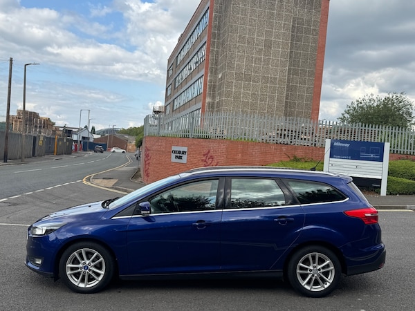 Used Ford Focus 2015 for sale - 75378698: Photo 9