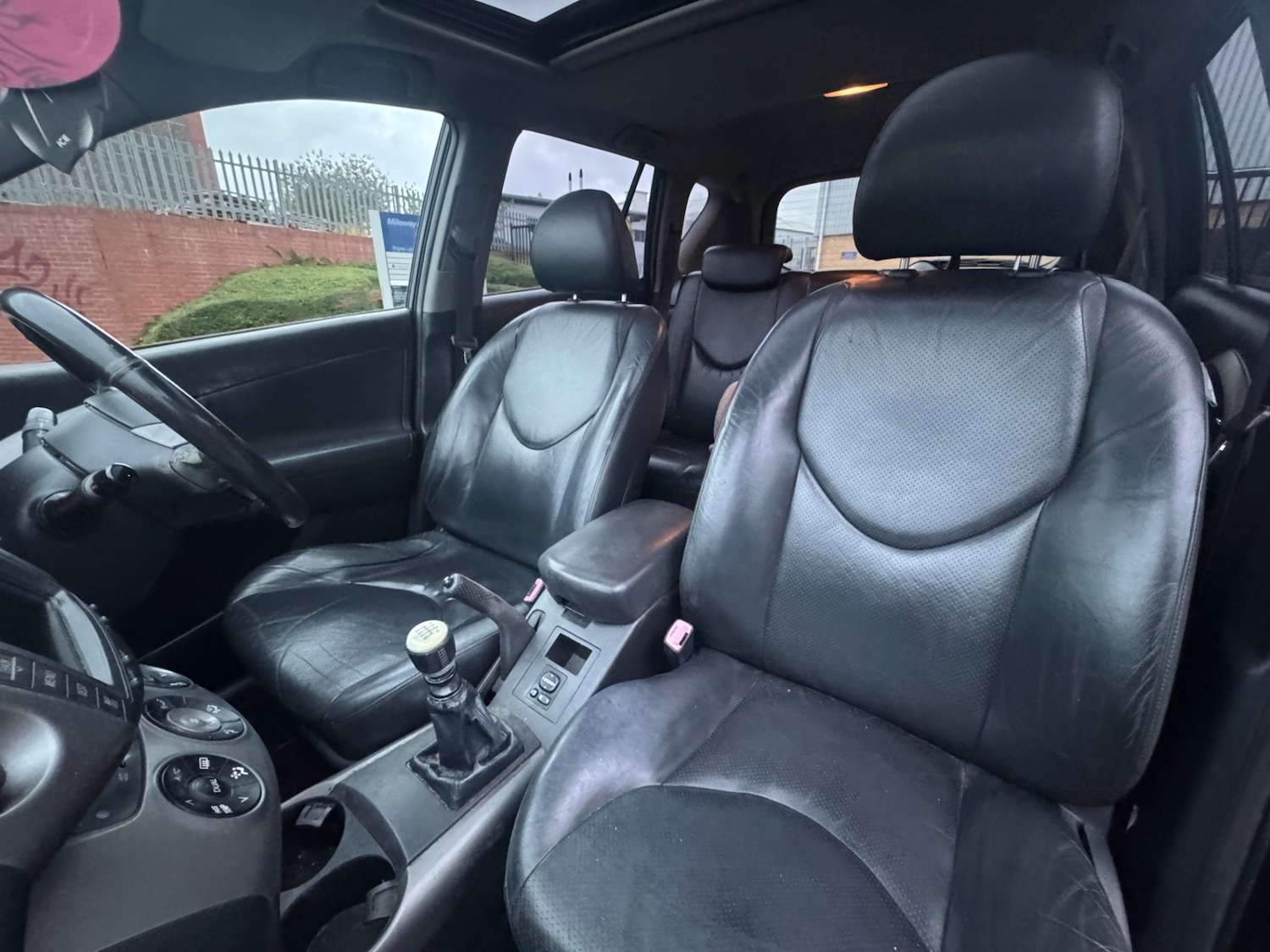 Used Toyota RAV4 2006 for sale - 76486010: Photo 15